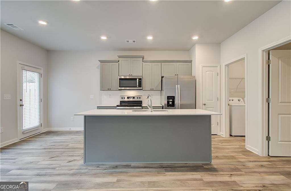 616 Treasure Drive Stockbridge - Photo 9
