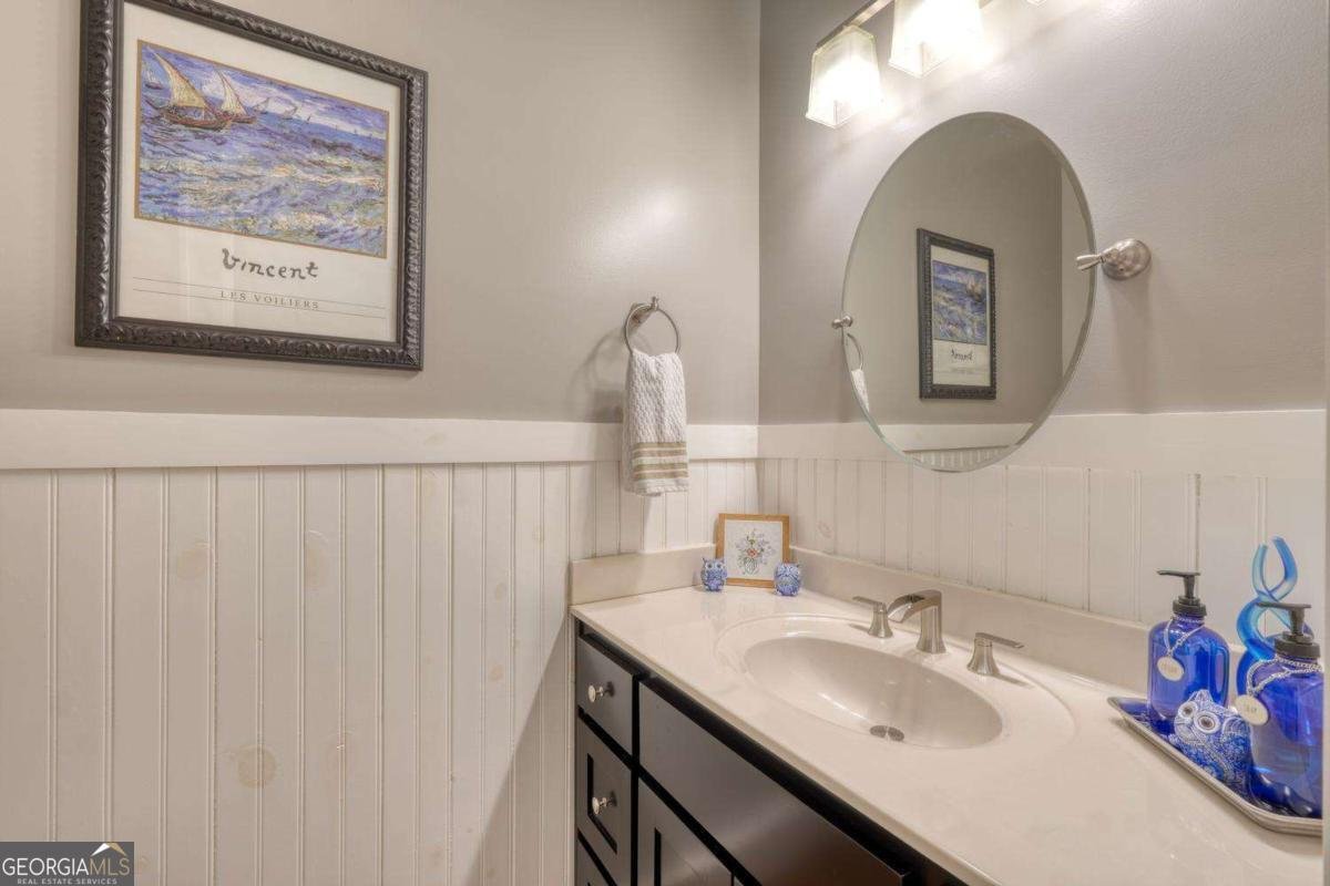 228 Country Club Drive Clayton - Photo 12