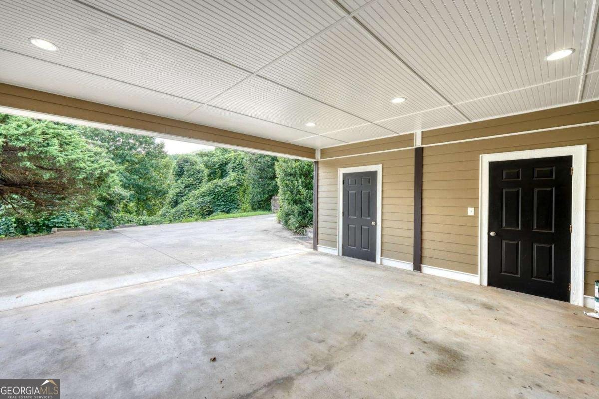 228 Country Club Drive Clayton - Photo 38