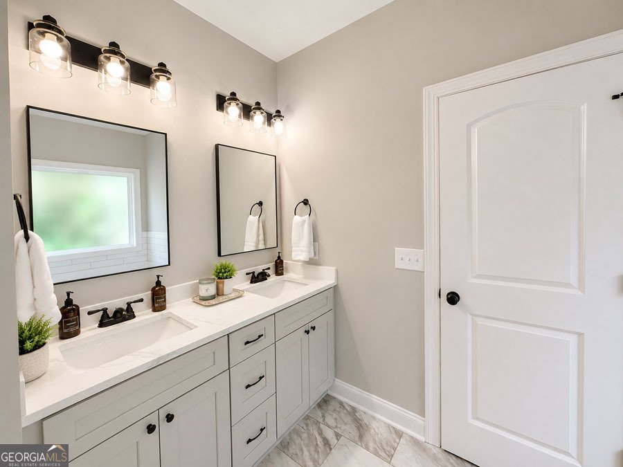 224 Seraph Pointe Lavonia - Photo 15