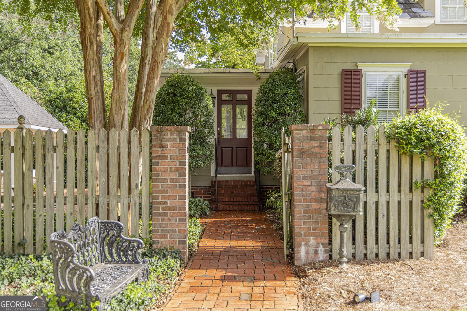 Photo 5