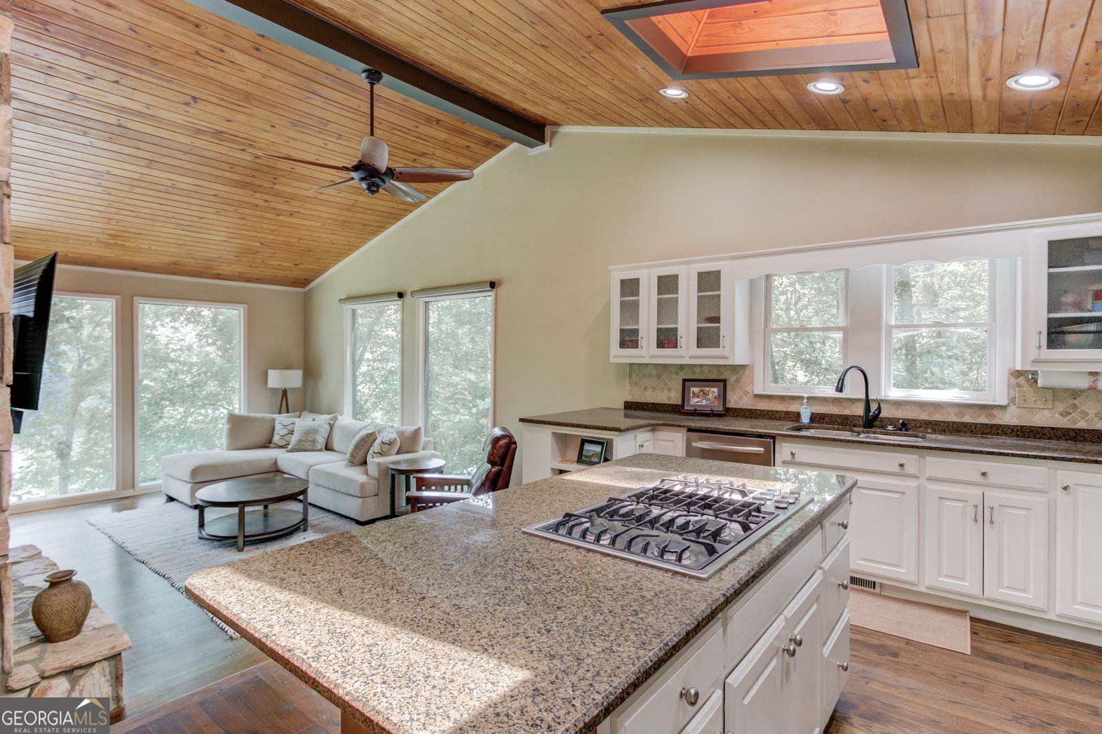 5544 Hidden Harbor Trail Gainesville - Photo 12