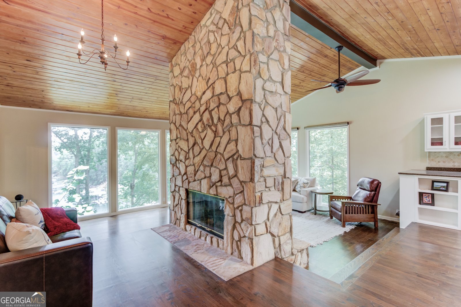 5544 Hidden Harbor Trail Gainesville - Photo 7