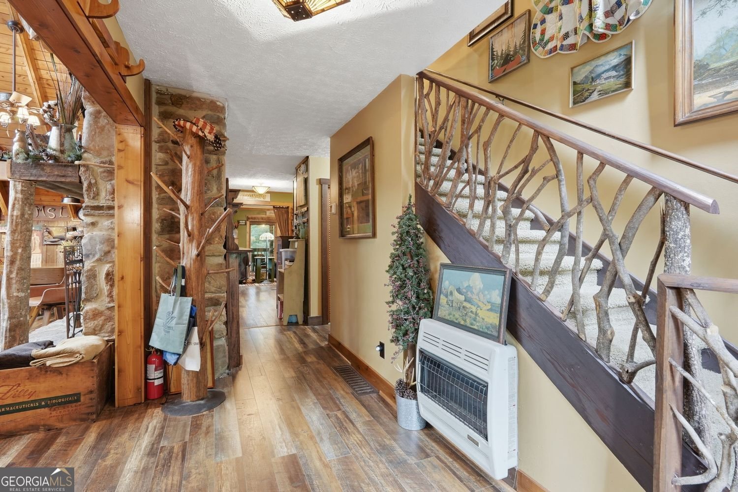472 Glenridge Drive Cleveland - Photo 19