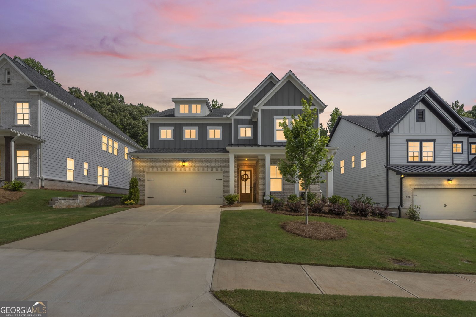582 Meadow Way Woodstock - main photo