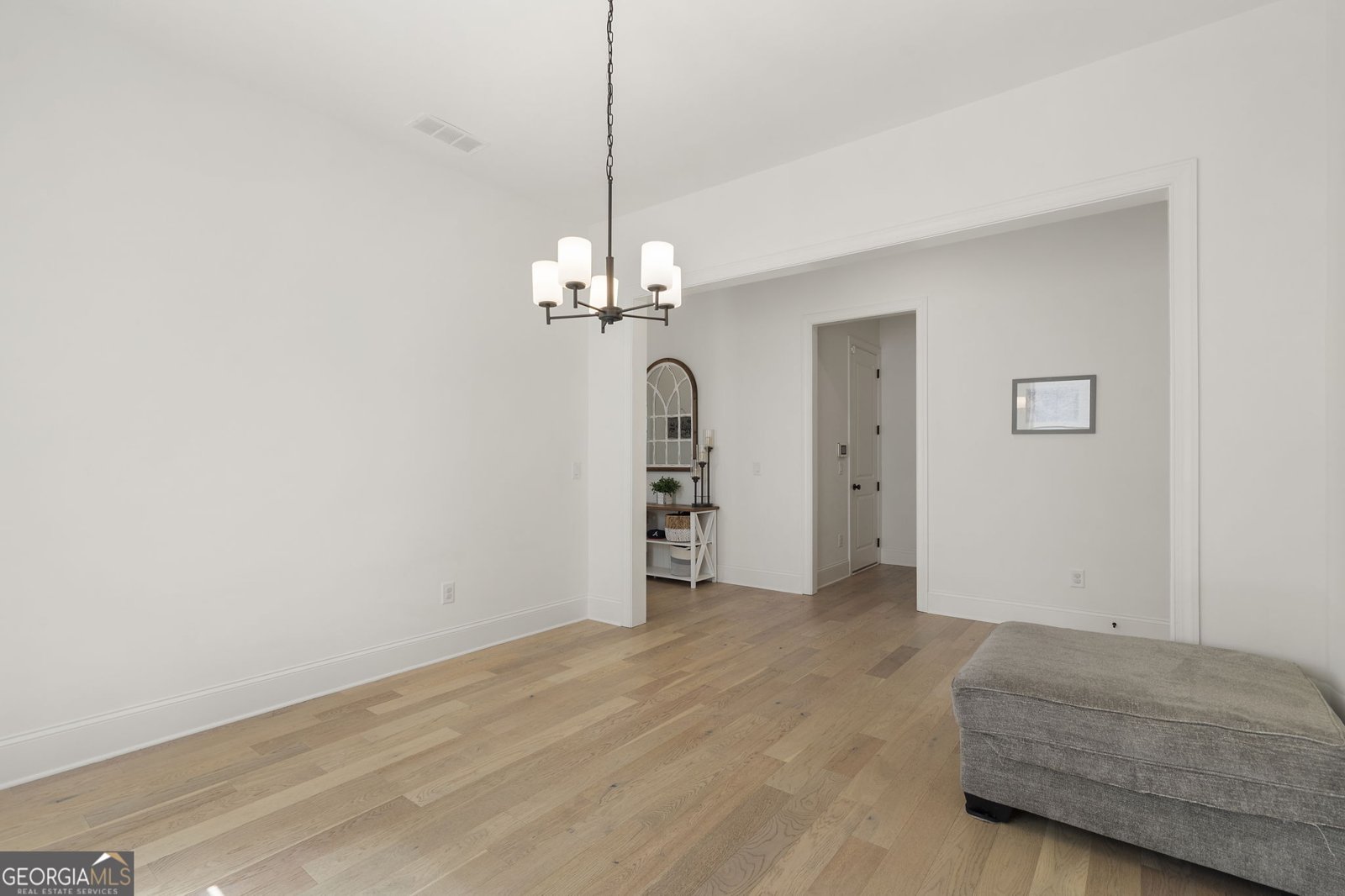 582 Meadow Way Woodstock - Photo 11