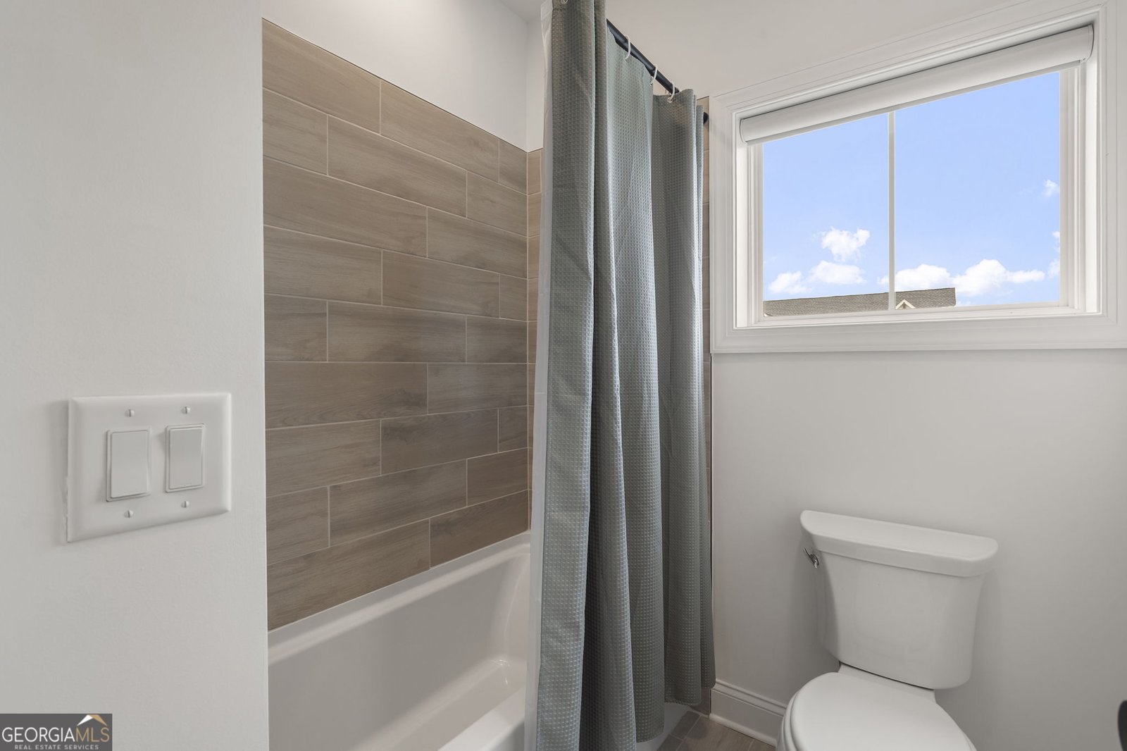 582 Meadow Way Woodstock - Photo 35