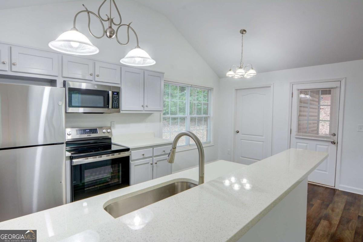 649 Monticello Drive Mableton - Photo 11