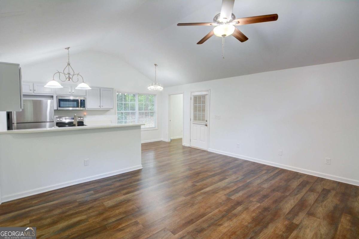 649 Monticello Drive Mableton - Photo 8