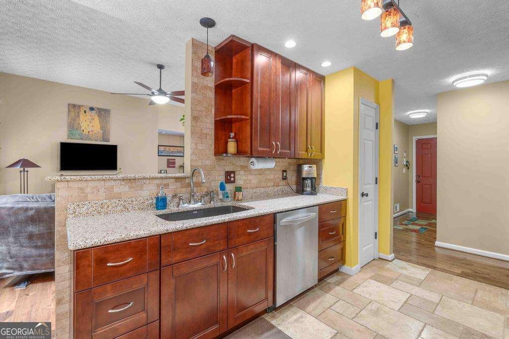 340 Flowers Drive Covington - Photo 15
