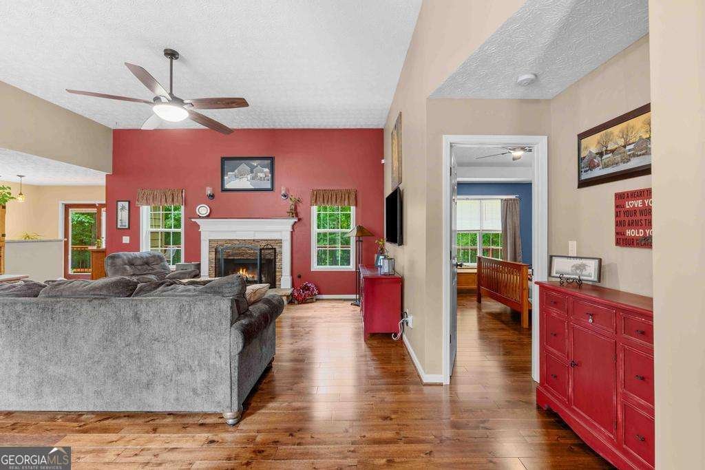 340 Flowers Drive Covington - Photo 7