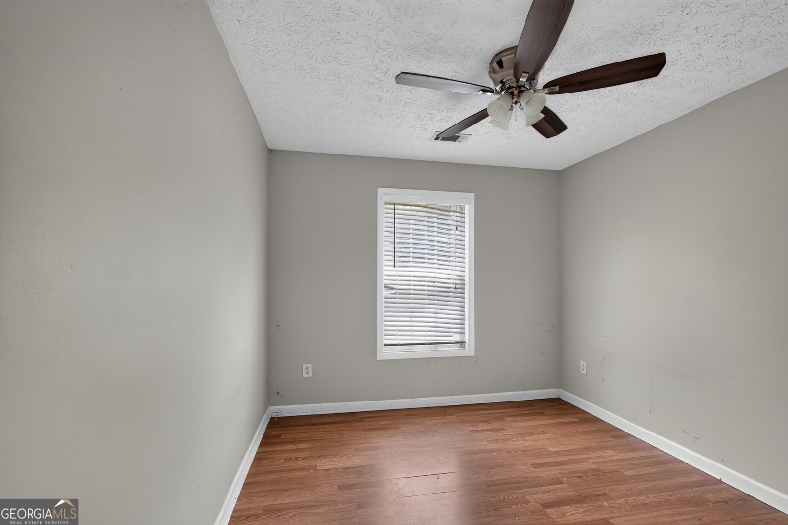 25 Halley Court Covington - Photo 15
