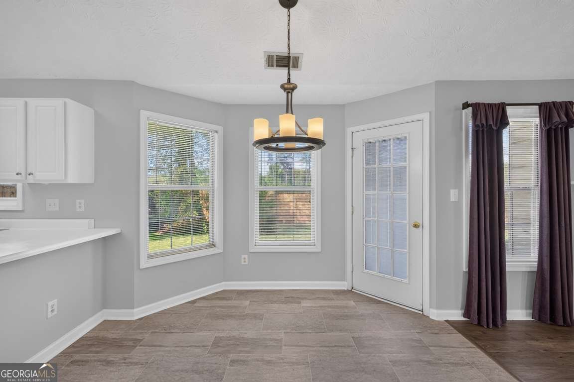 490 Sunnyside Drive Lawrenceville - Photo 10
