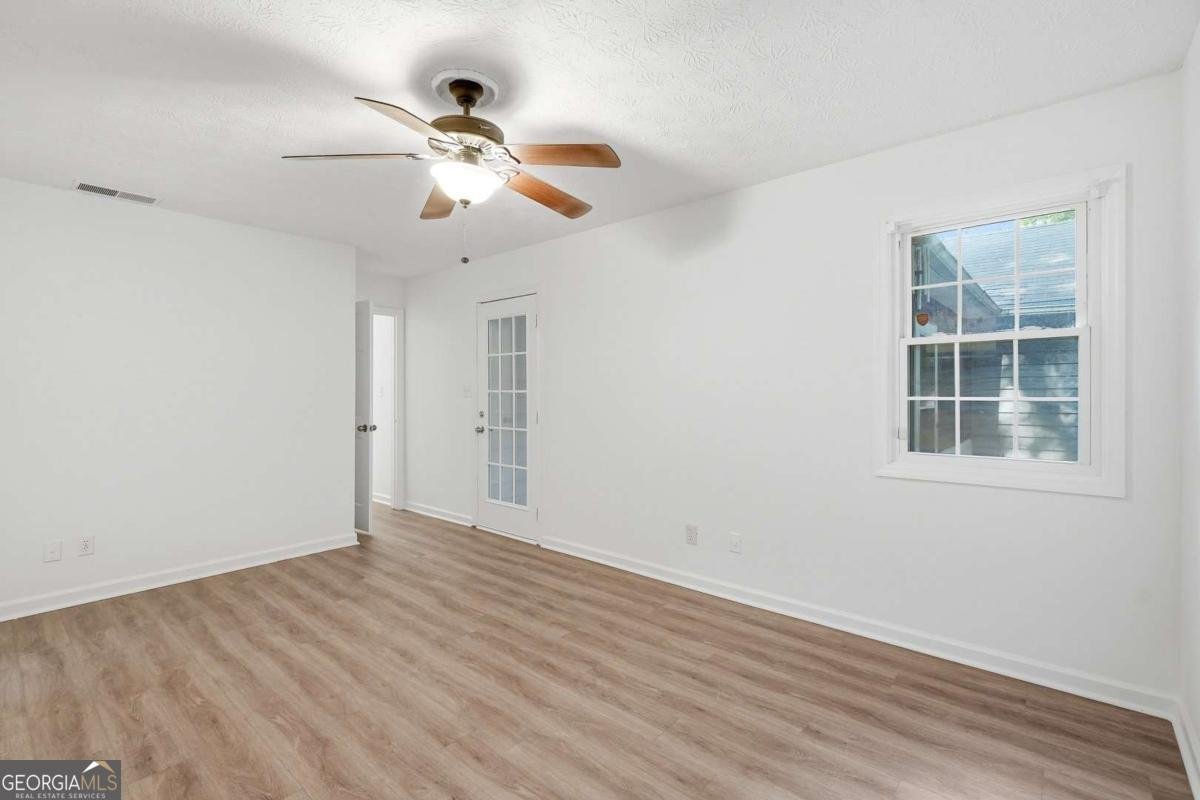 324 Farm Place Court Woodstock - Photo 10