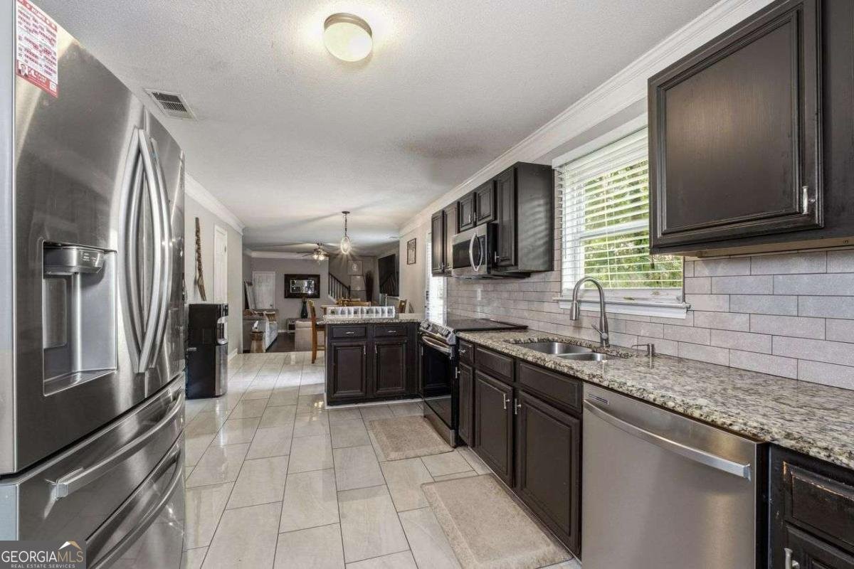 208 Sheffield Lane Powder Springs - Photo 15