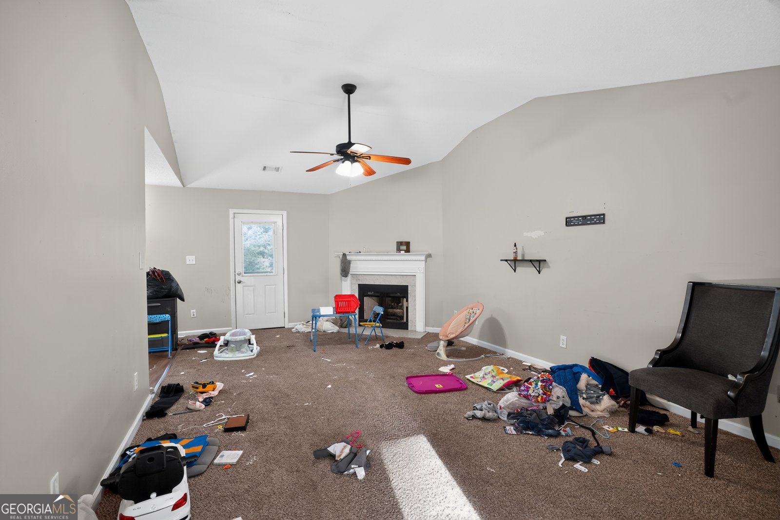 Photo 4