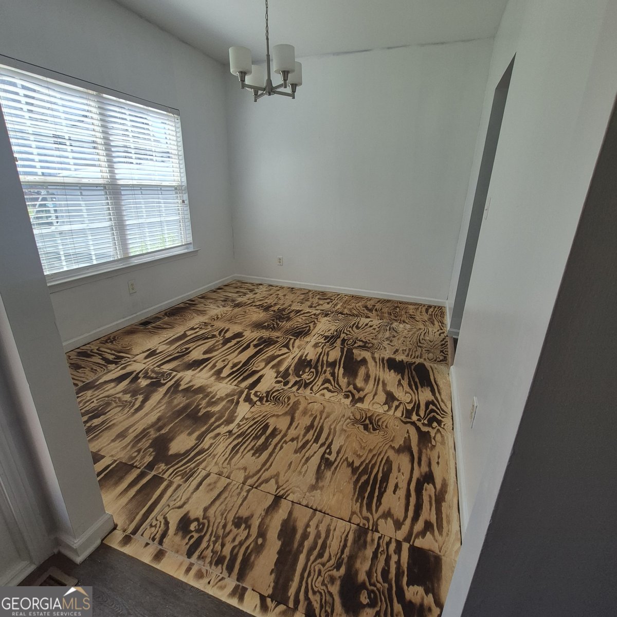 512 Bishop court Commerce - Photo 12