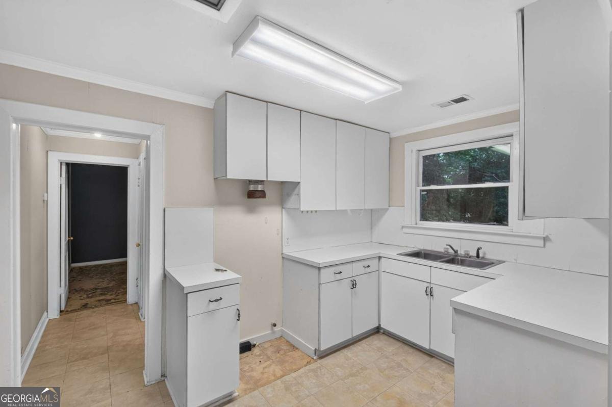 542 Walnut Street Hapeville - Photo 12
