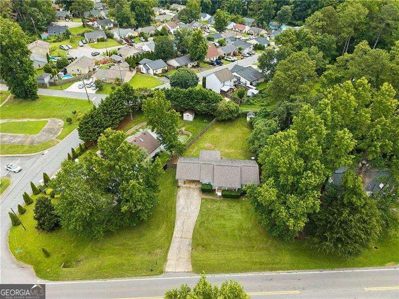 4549 Thompson Mill Road Buford - main photo