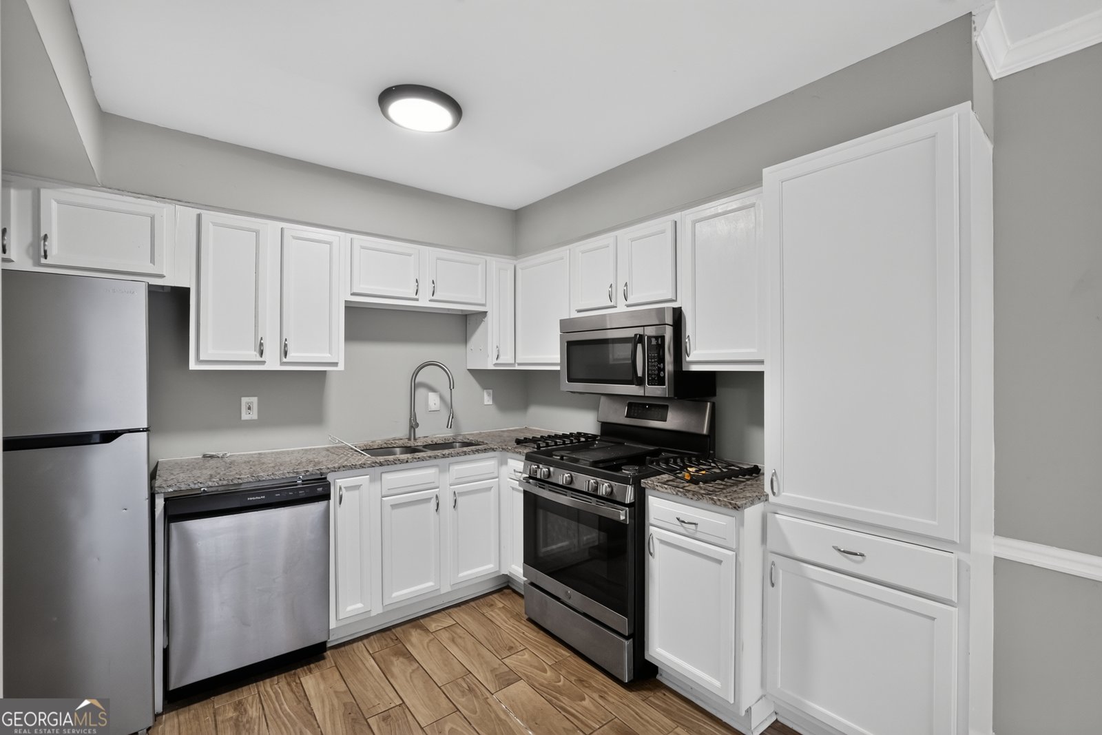 867 Heritage Oaks Drive Stone Mountain - Photo 11