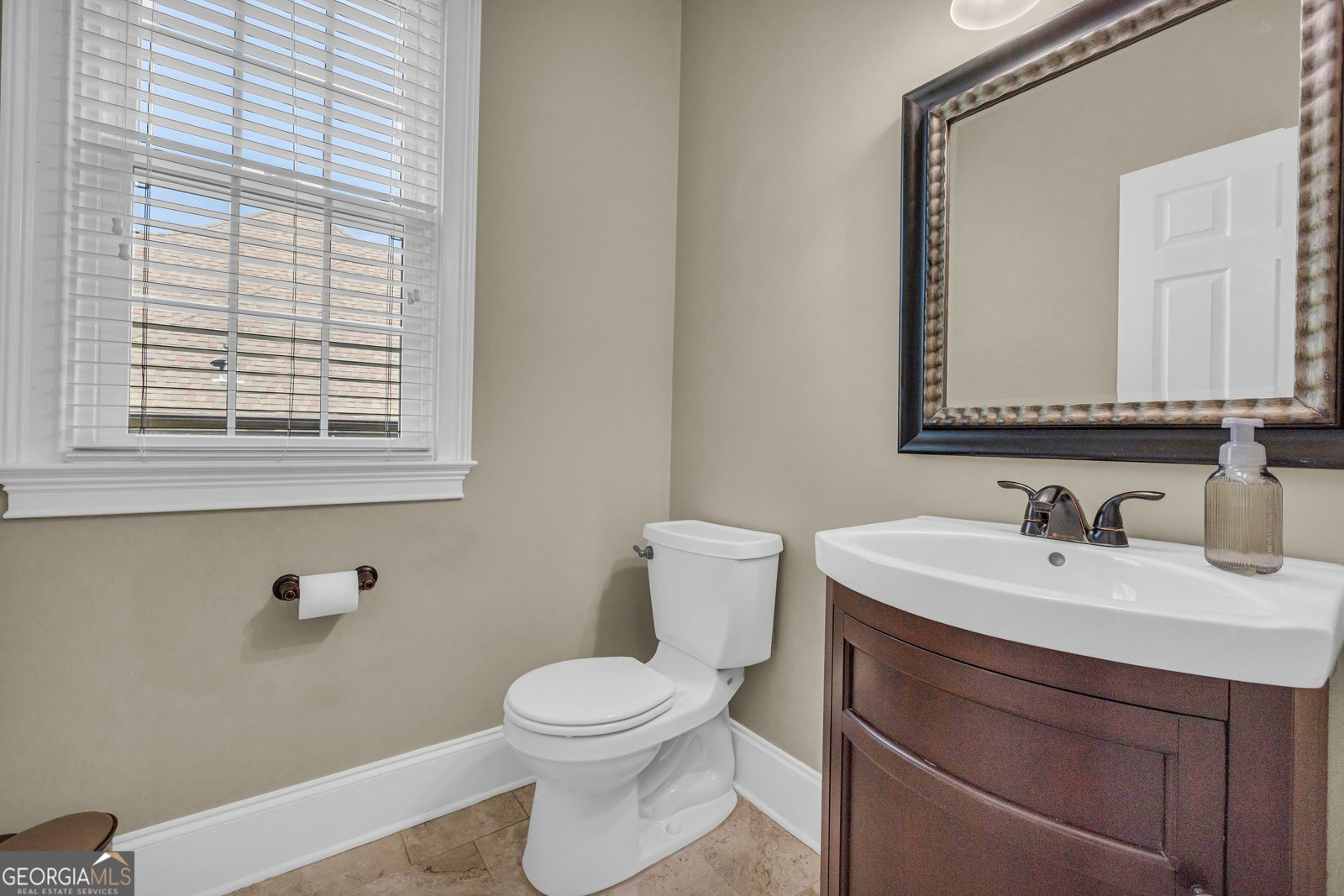 1190 Lamont Circle Dacula - Photo 9