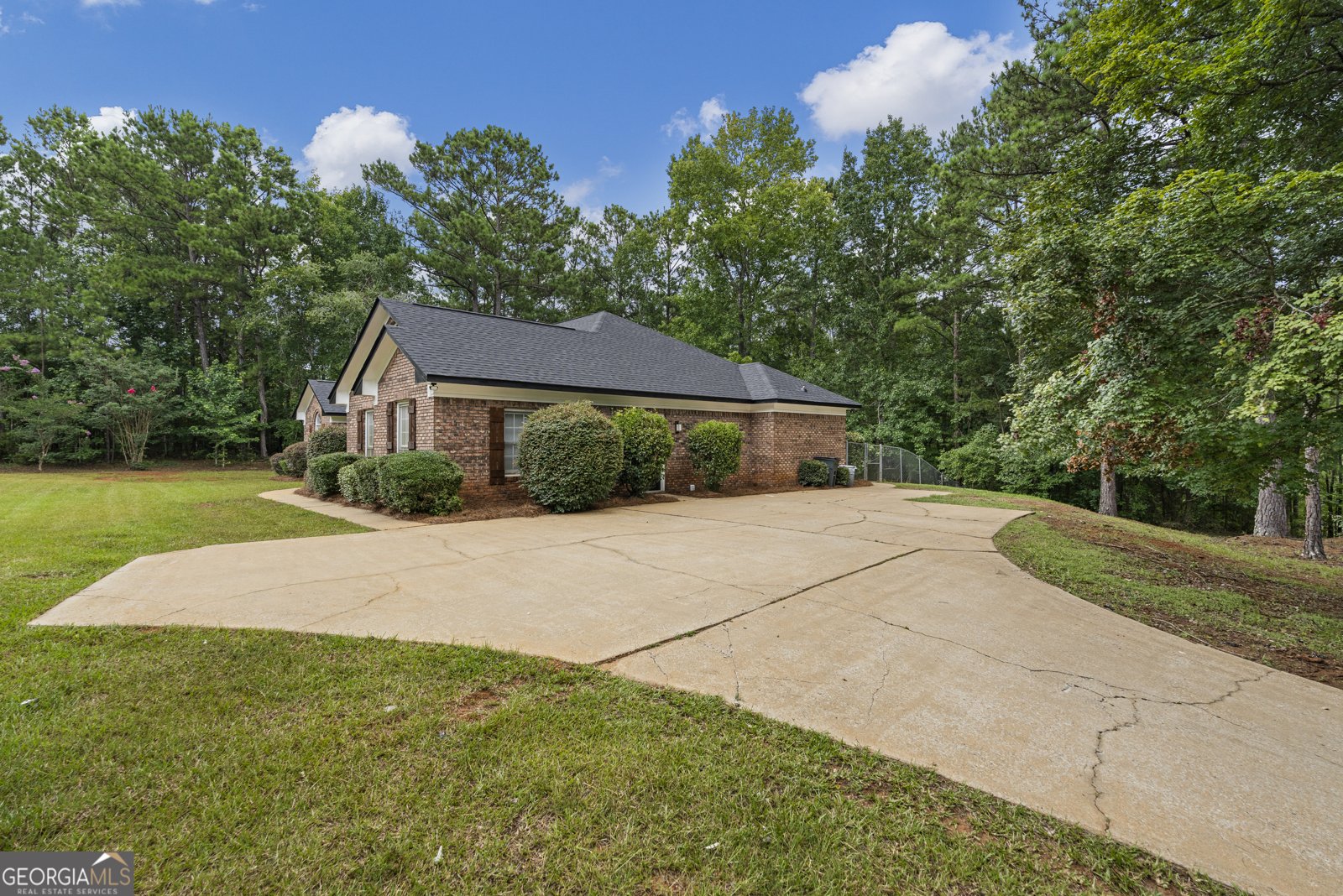 11 WALNUT COURT FORTSON - Photo 45
