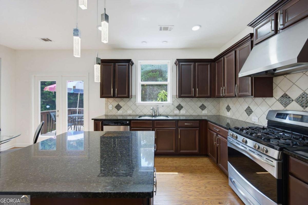 720 Yasha Court Alpharetta - Photo 10