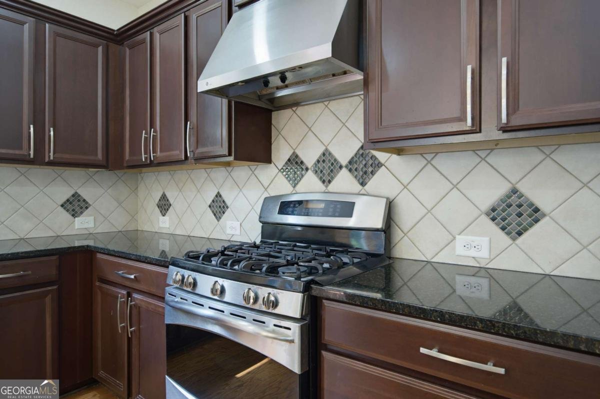 720 Yasha Court Alpharetta - Photo 11