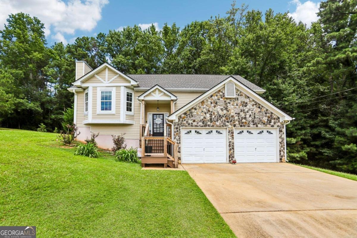 307 Tamwood Court Villa Rica - main photo
