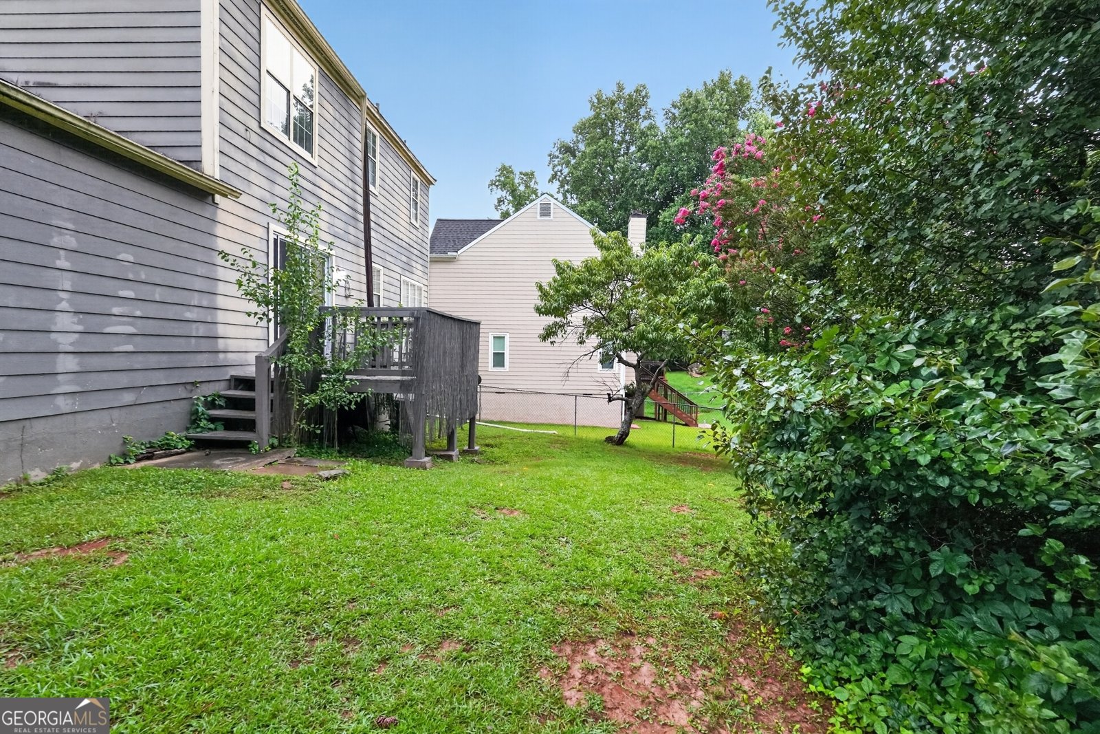 585 Woodcrest Manor Drive Stone Mountain - Photo 9