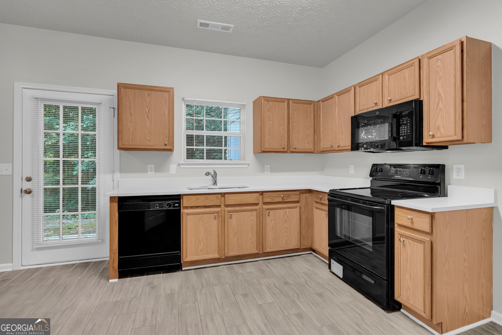 6114 Camden Forrest Drive Riverdale - Photo 11