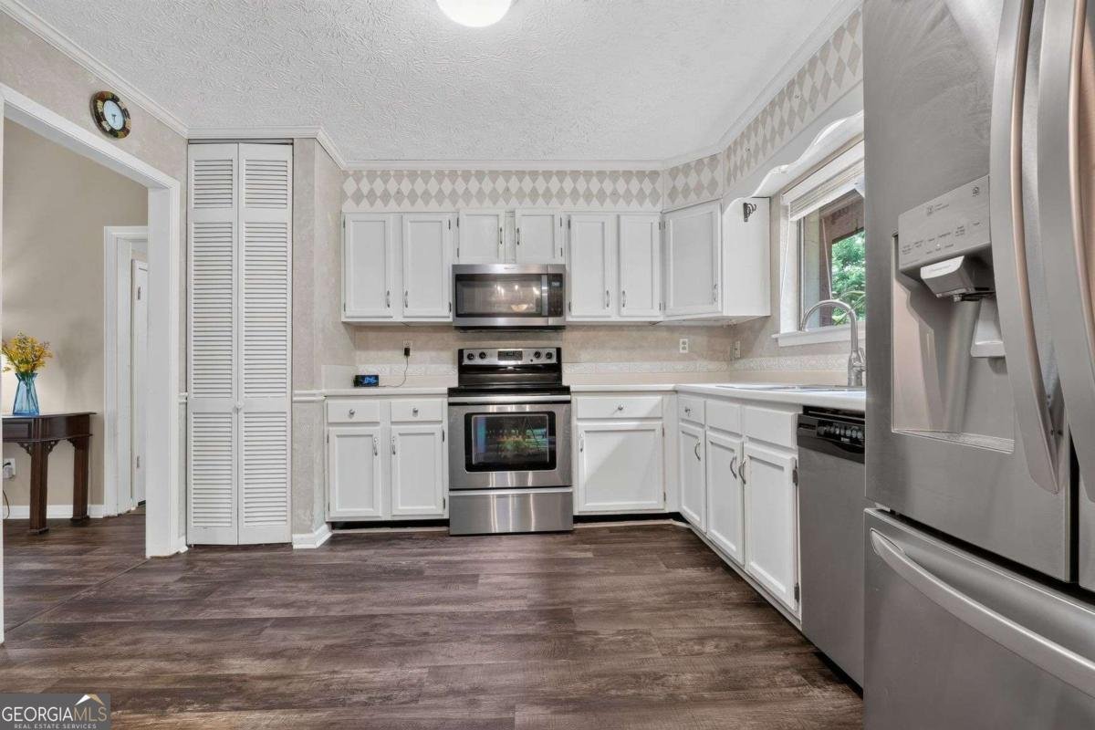 9640 Pine Thicket Way Roswell - Photo 6