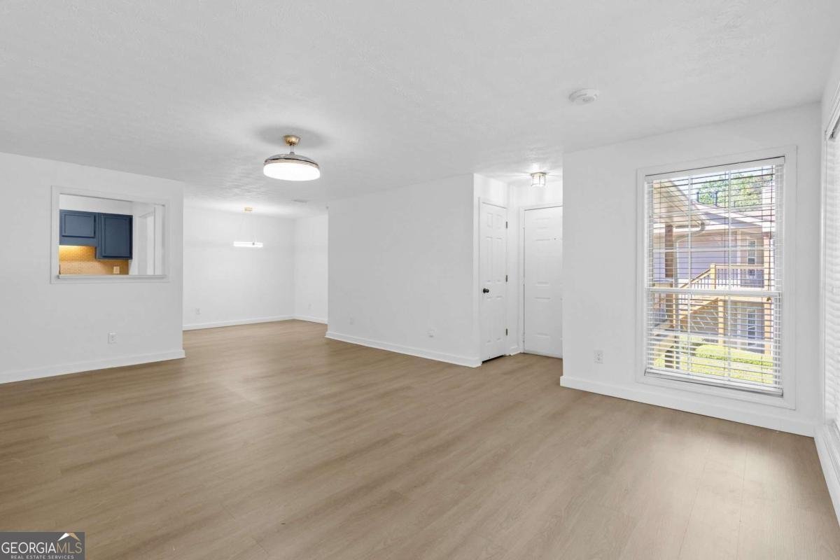 204 Berkeley Woods Drive Duluth - Photo 6