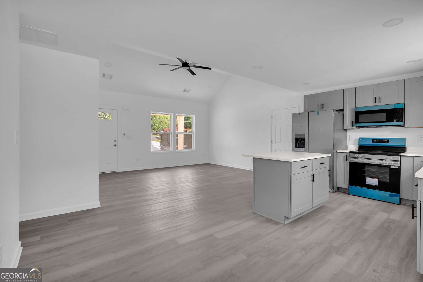 1084 West Adrian Circle Conyers - Photo 14