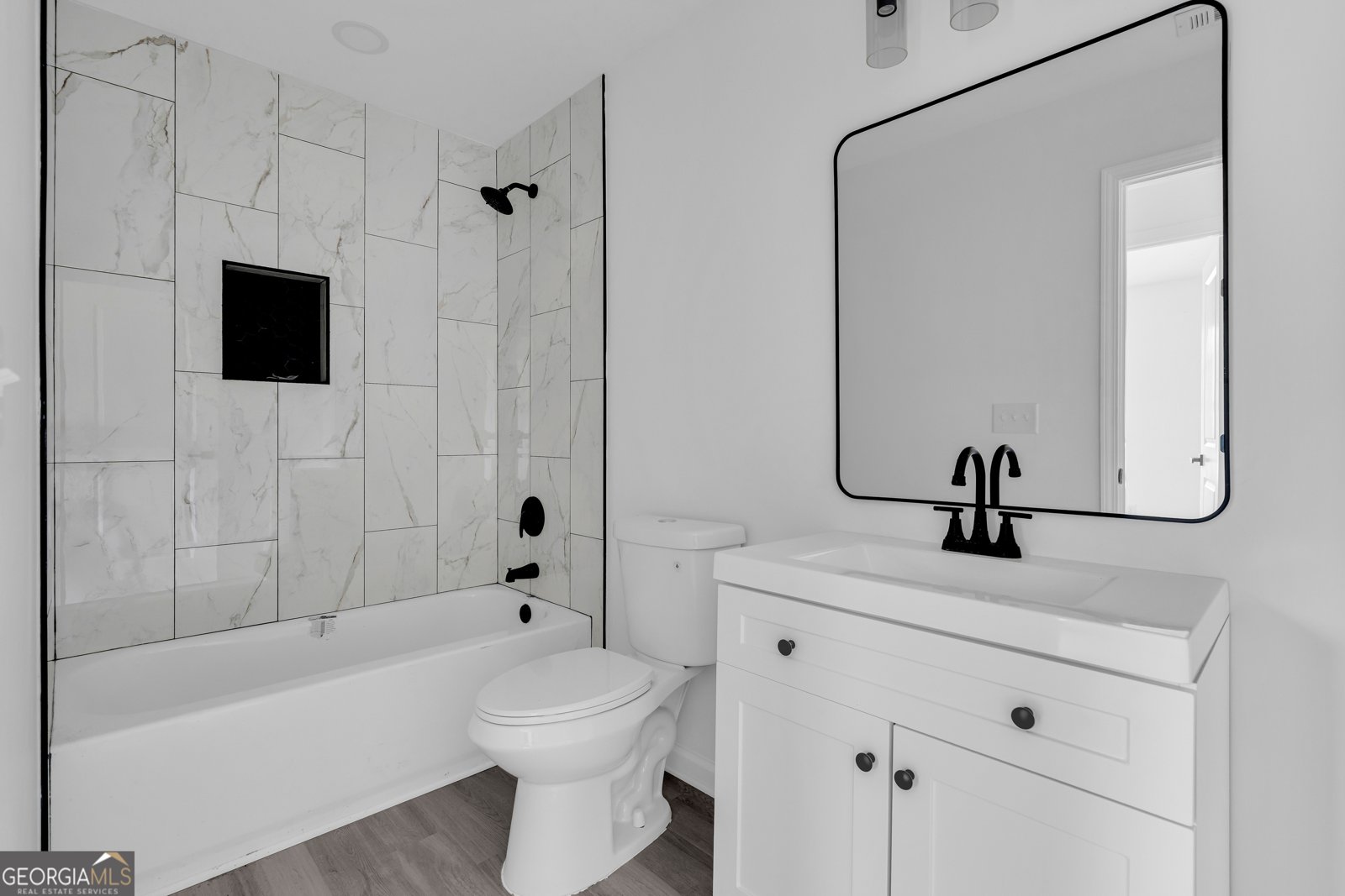 1084 West Adrian Circle Conyers - Photo 23