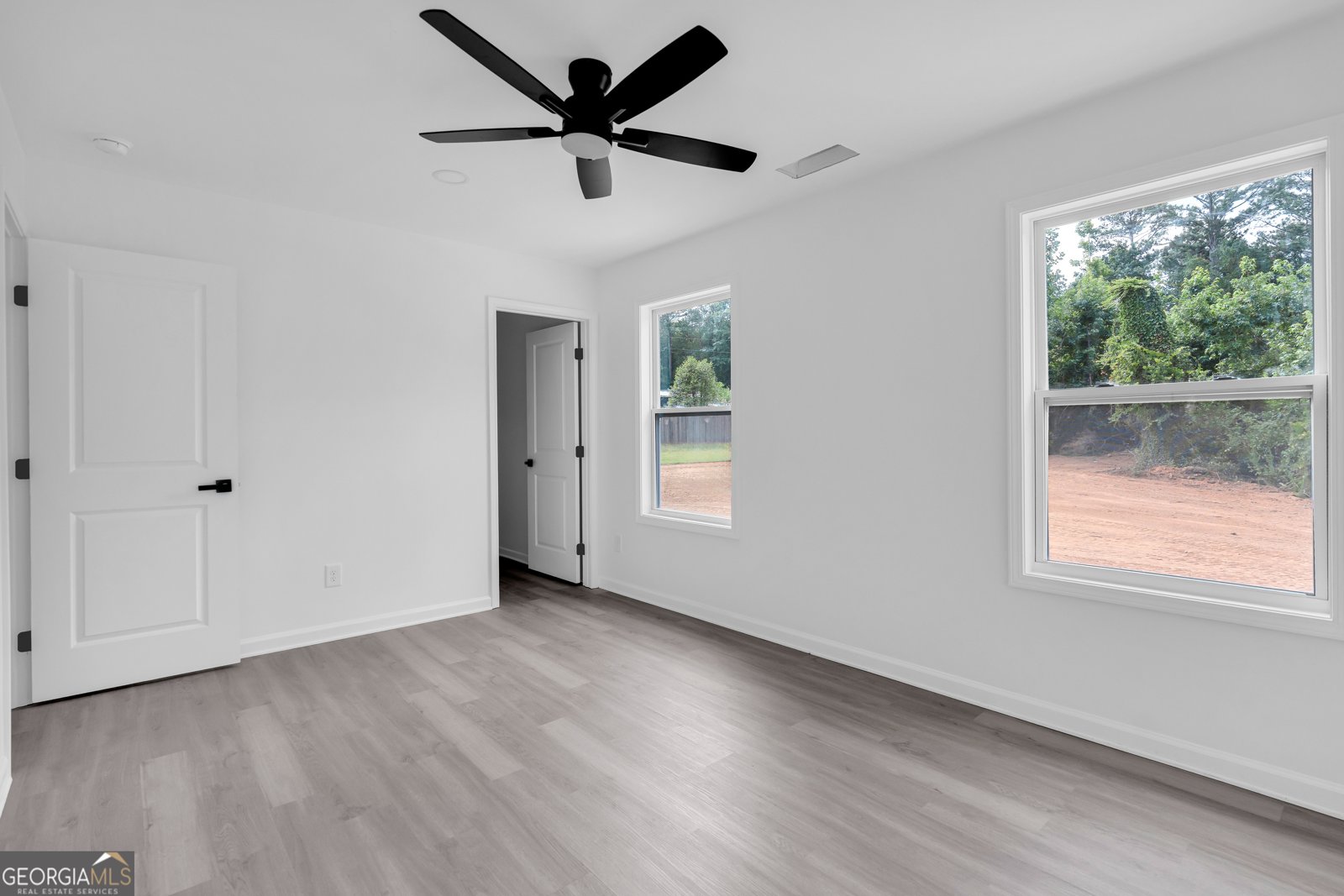 1084 West Adrian Circle Conyers - Photo 32