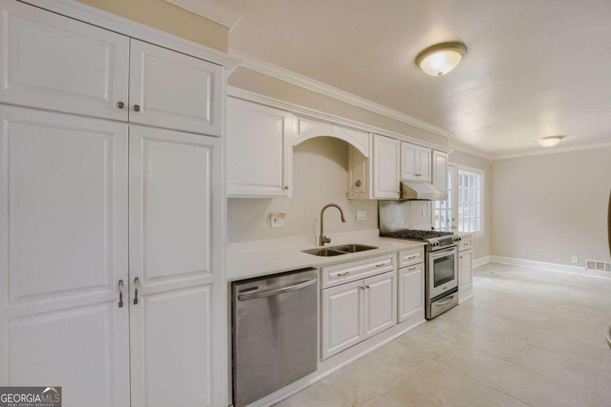 5717 Braddock Court Atlanta - Photo 15