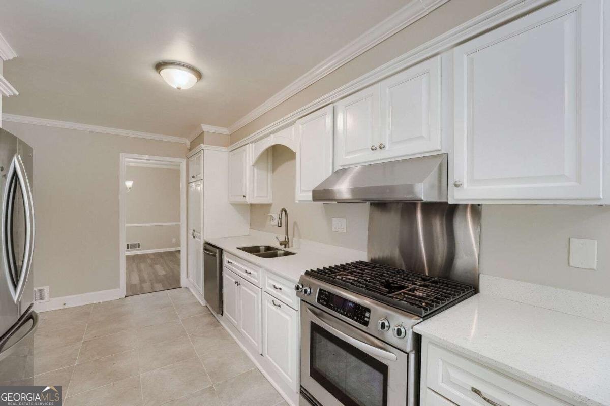5717 Braddock Court Atlanta - Photo 16