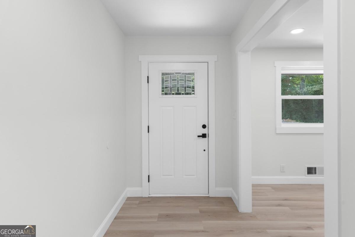 293 Harmony Grove Road Lilburn - Photo 12