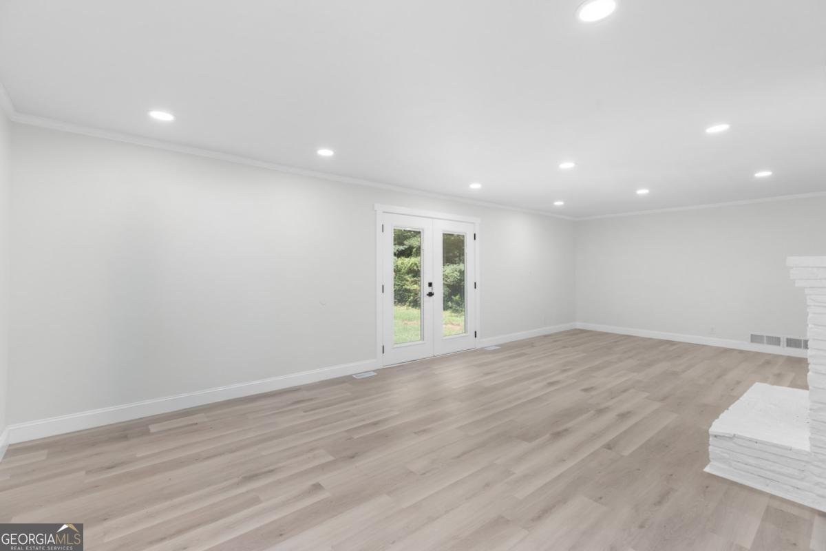 293 Harmony Grove Road Lilburn - Photo 18