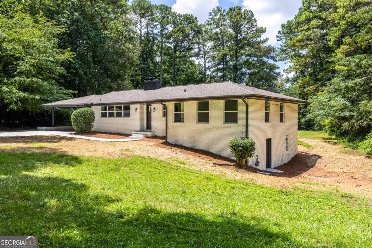 293 Harmony Grove Road Lilburn - Photo 8
