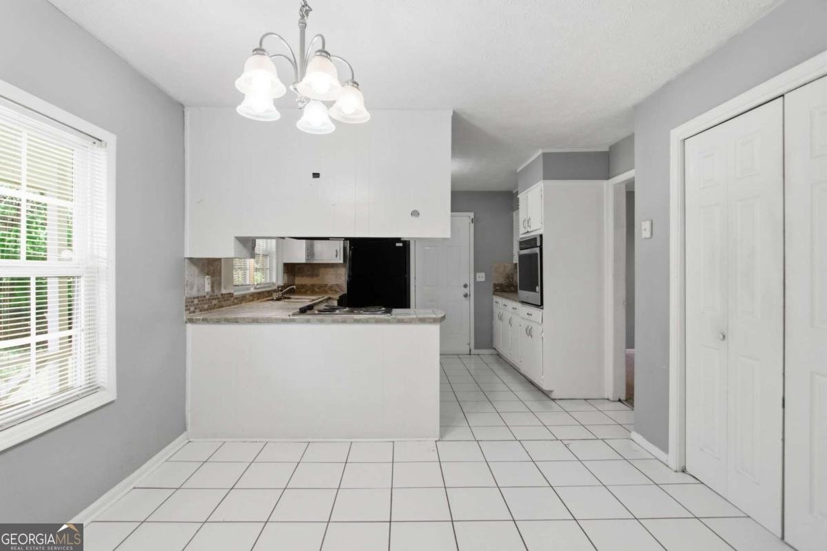 1614 Devon Court Stone Mountain - Photo 10