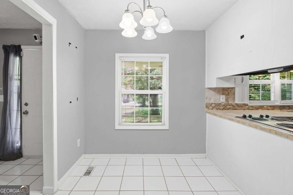 1614 Devon Court Stone Mountain - Photo 11