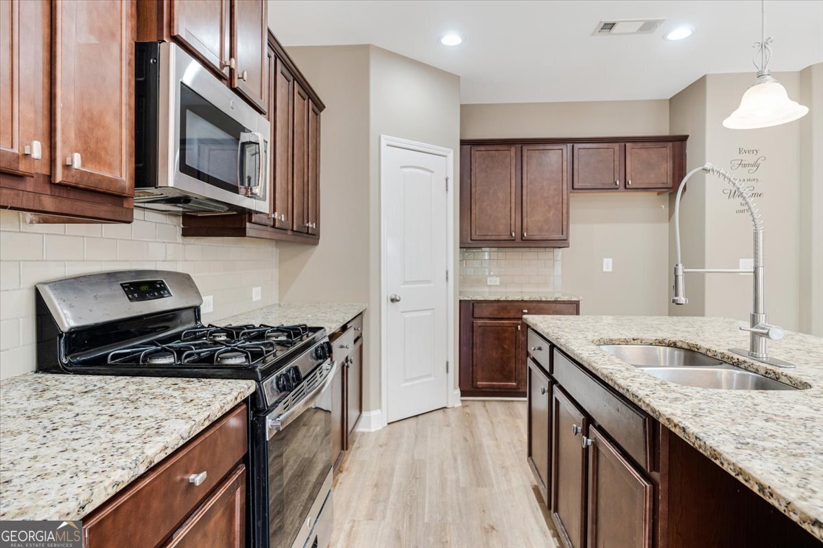 250 Jackson Avenue Braselton - Photo 10