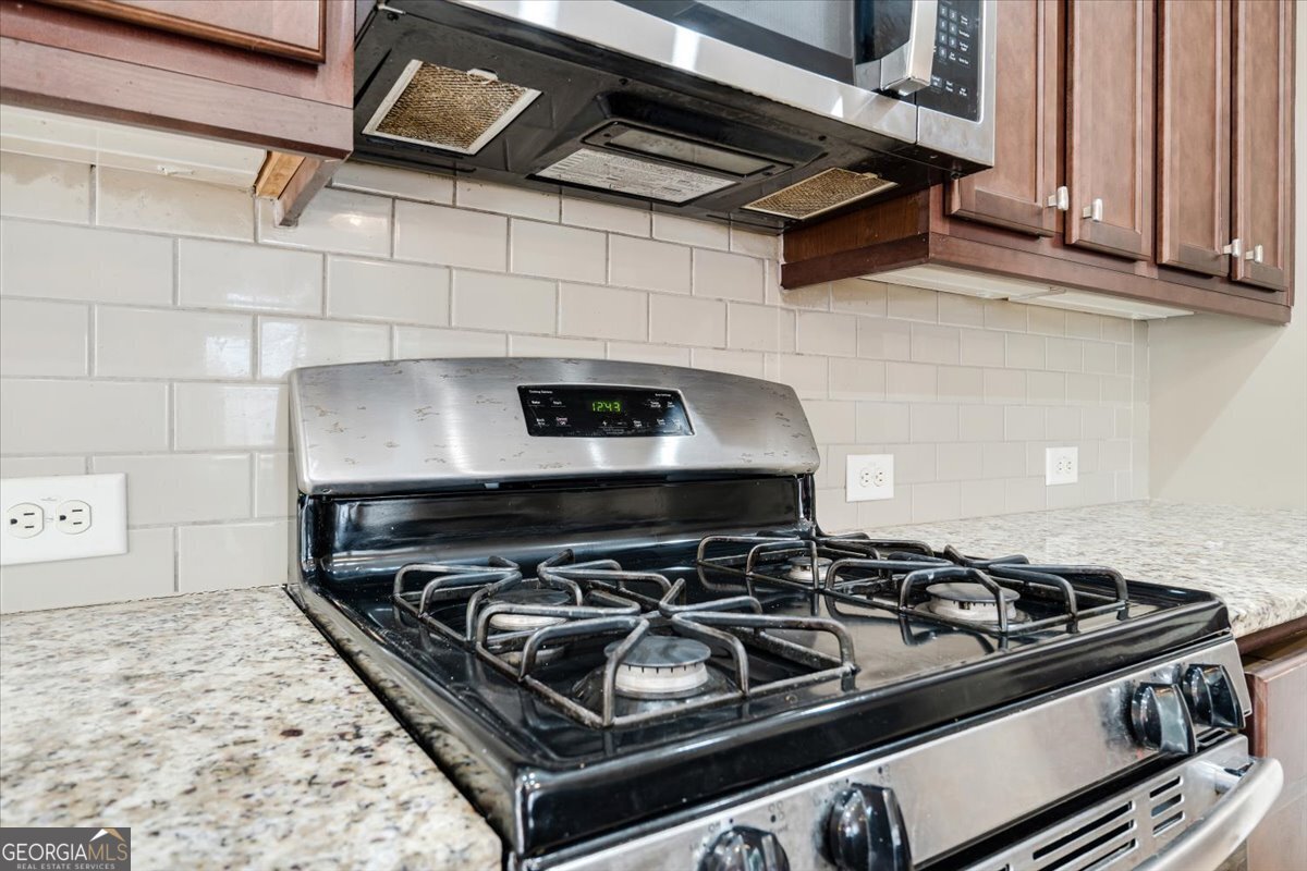 250 Jackson Avenue Braselton - Photo 12