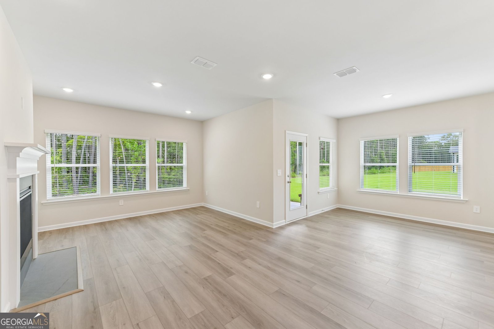 561 Tallulah Lane Grayson - Photo 12