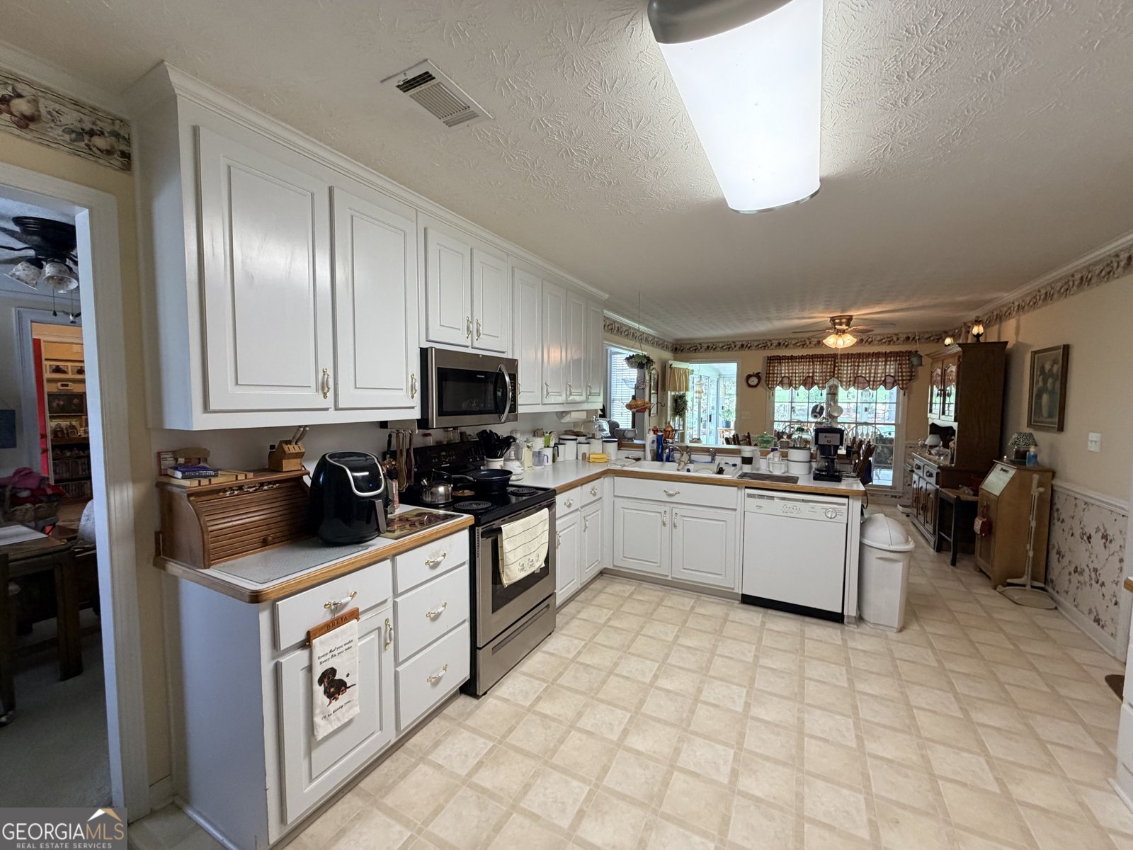 4090 Forest View Drive Conyers - Photo 12