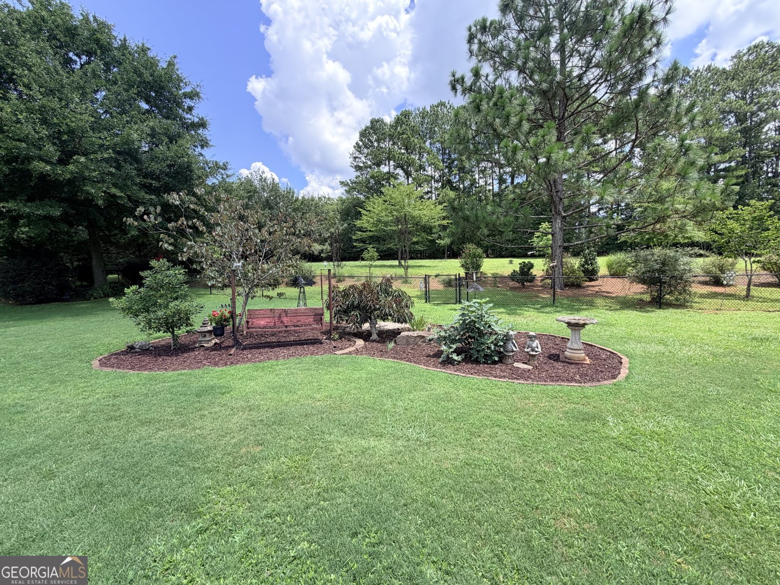 4090 Forest View Drive Conyers - Photo 32