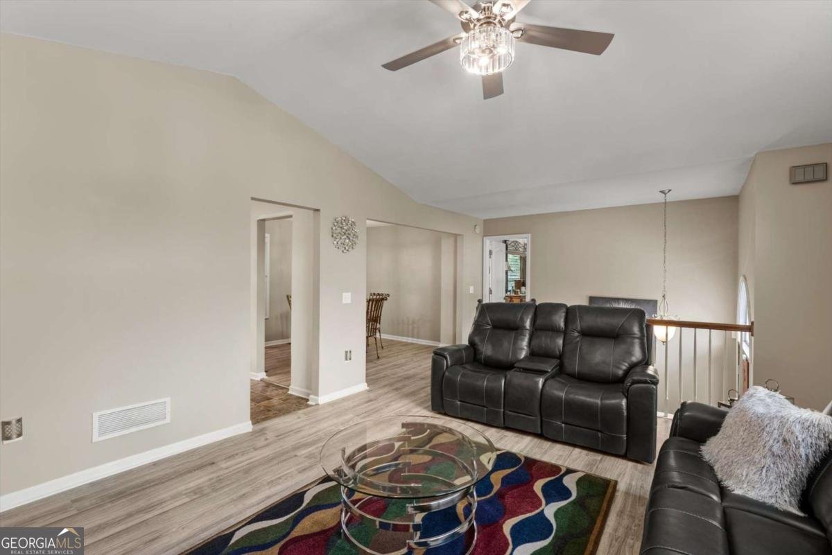 7402 Grayson Bridge Circle Douglasville - Photo 8
