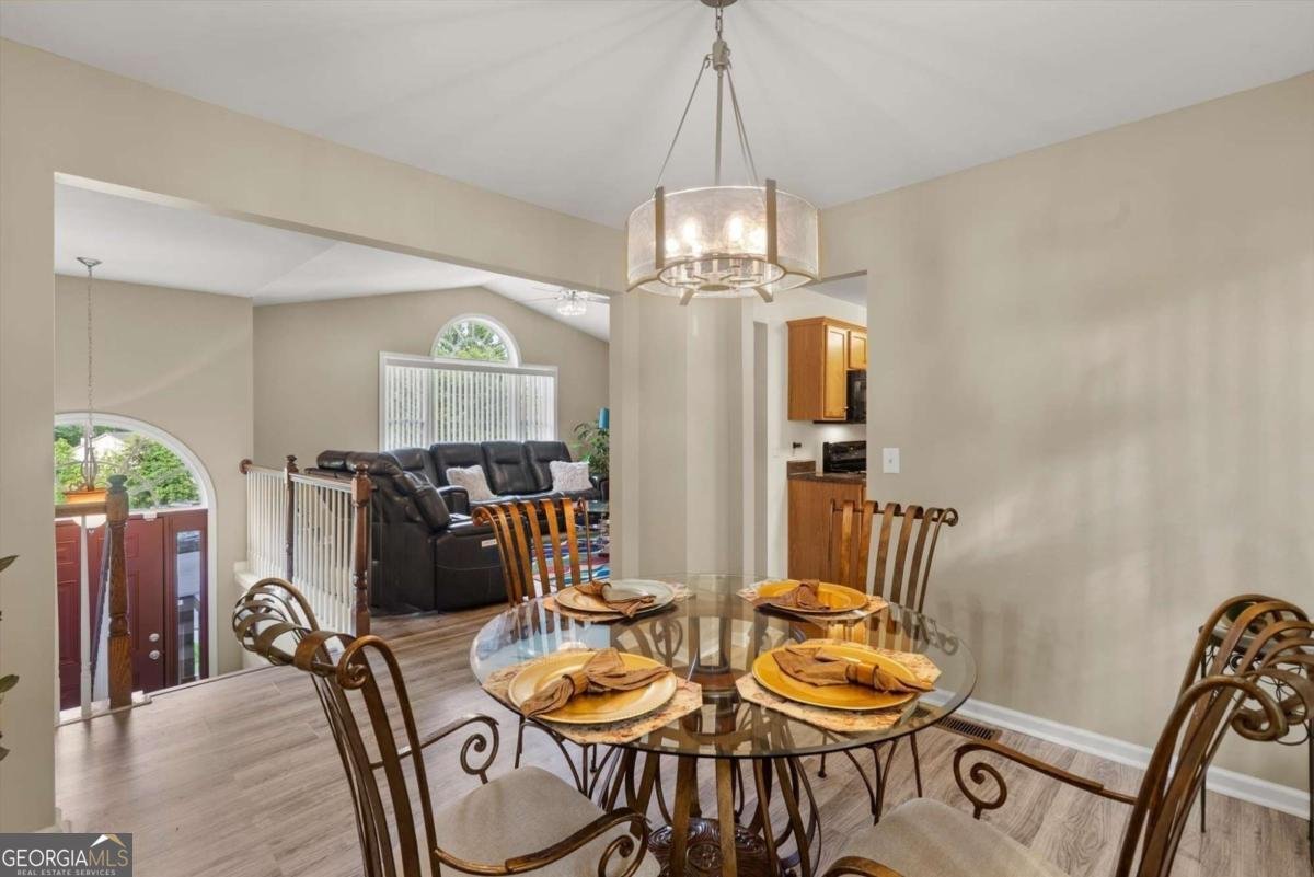 7402 Grayson Bridge Circle Douglasville - Photo 9